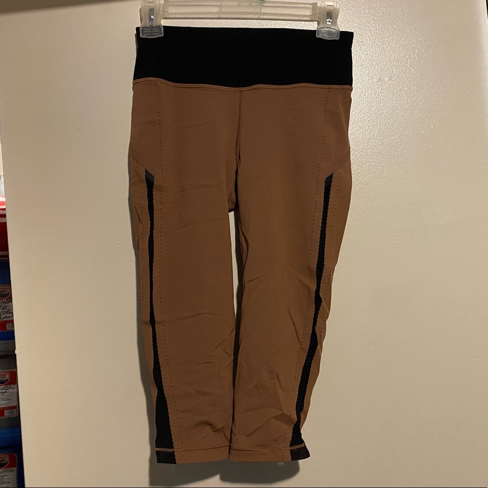 LULULEMON BROWN MESH CROP LEGGINGS